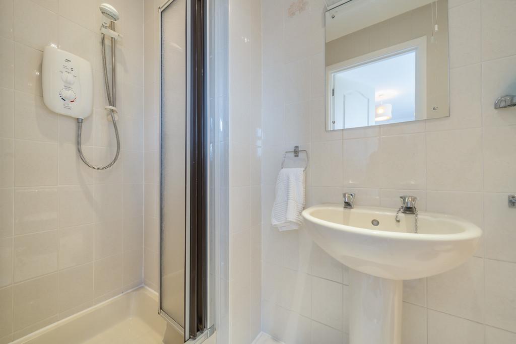 Bedroom 2 Ensuite