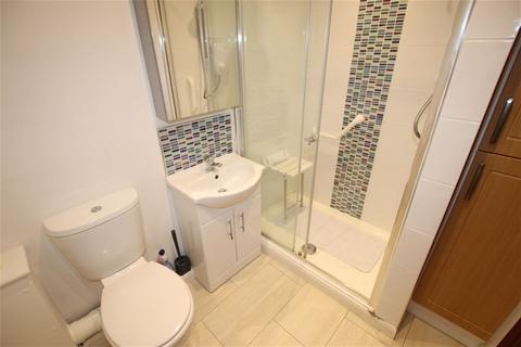 2 bedroom flat for sale, Wash Lane, Clacton on Sea