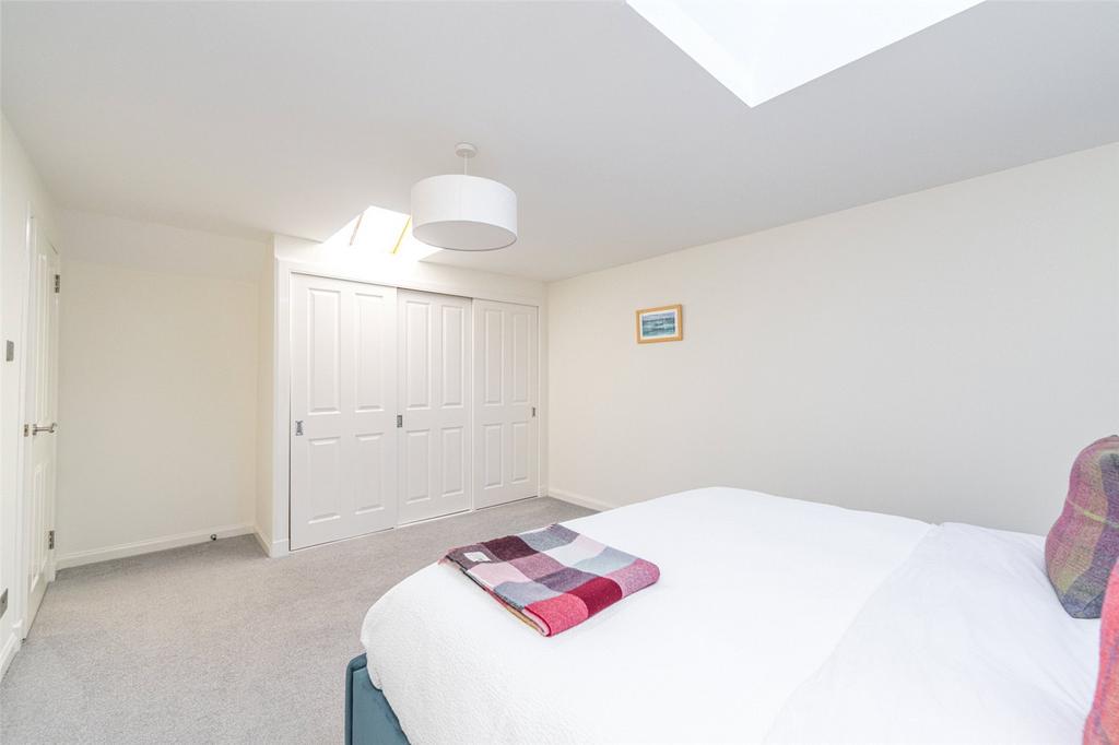 Bedroom1 Alt