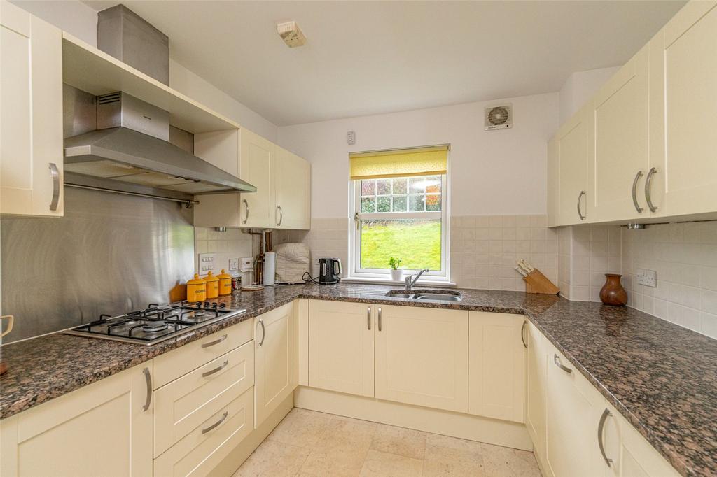 Kitchen Alt