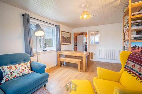 14f Bayview Road, Invergowrie, Dundee, DD2 5AR