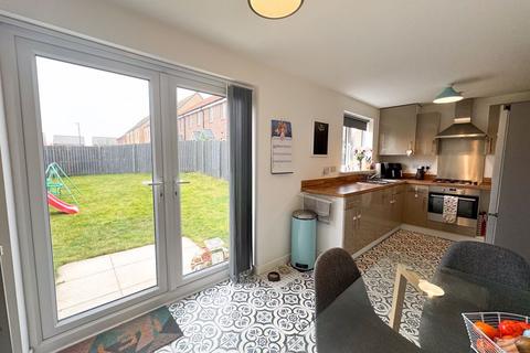 3 bedroom semi-detached house for sale, PARKLANDS AVENUE, HUMBERSTON