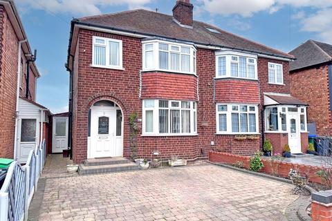 3 bedroom semi-detached house for sale, Scott Avenue, Wednesbury