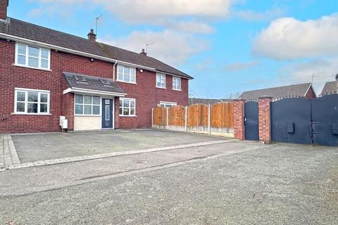 4 bedroom terraced house for sale, Highfield Road, TIPTON, DY4 0QS