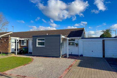 2 bedroom bungalow for sale, Felpham - West Sussex