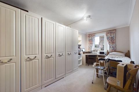2 bedroom retirement property for sale, Albion Court, Anlaby Common