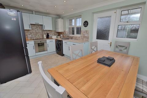 16 Goshawk Way, Tattershall