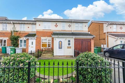 4 bedroom end of terrace house for sale, Wheatsheaf Avenue, Newark, NG24