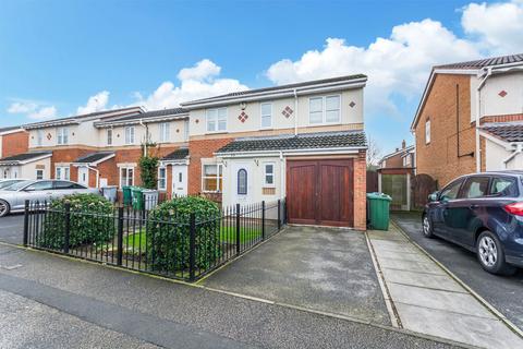 4 bedroom end of terrace house for sale, Wheatsheaf Avenue, Newark, NG24