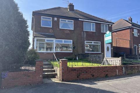 3 bedroom semi-detached house for sale, Trent Road, Oldham OL2