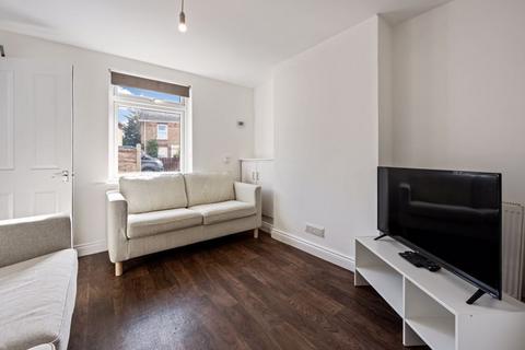 6 bedroom detached house to rent, Ridley Road, Bournemouth BH9