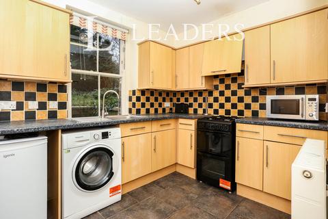 2 bedroom flat to rent, Wickham Road, Brockley SE4