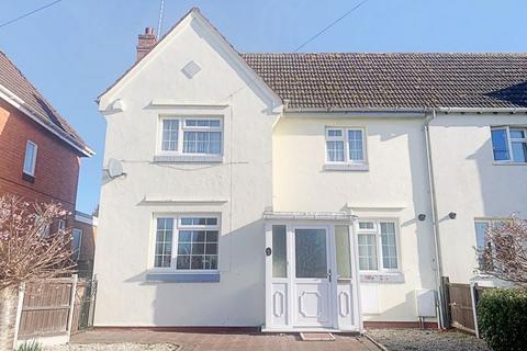 2 bedroom semi-detached house for sale, Cornmore, Pershore