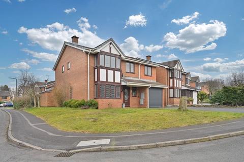 5 bedroom detached house for sale, Salisbury Drive, Cannock WS12