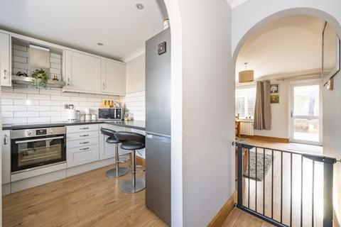 3 bedroom end of terrace house for sale, Tollwood Park, Crowborough