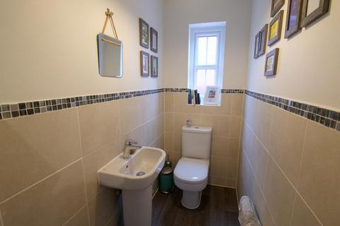 3 bedroom semi-detached house for sale, Kershaw Drive, Lancaster, LA1 3FY