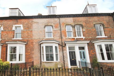 5 bedroom terraced house for sale, Cleveland Avenue, Darlington, DL3