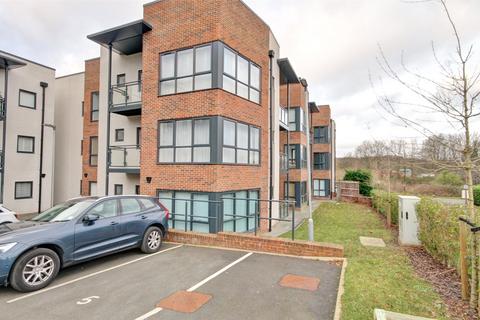 2 bedroom flat for sale, Edmunds Vale, Durham, DH1