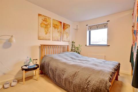 2 bedroom flat for sale, Edmunds Vale, Durham, DH1