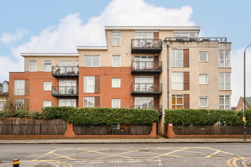 Merton Road, London SW19 1 bed apartment for sale - £350,000