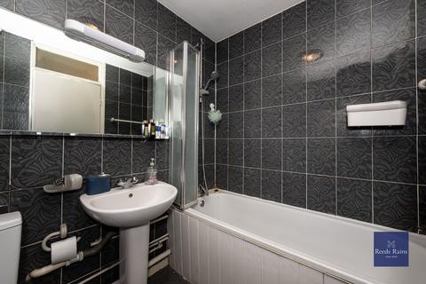 45 Cooper Close, London, SE1 7QU