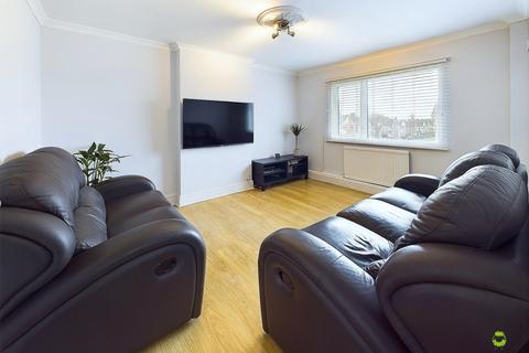 2 bedroom maisonette for sale, 6 Millbrook Avenue, Welling