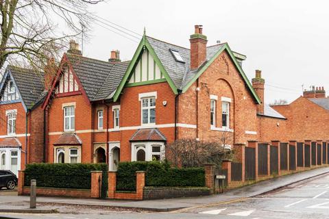 4 bedroom villa for sale, Coventry Road, Market Harborough, LE16