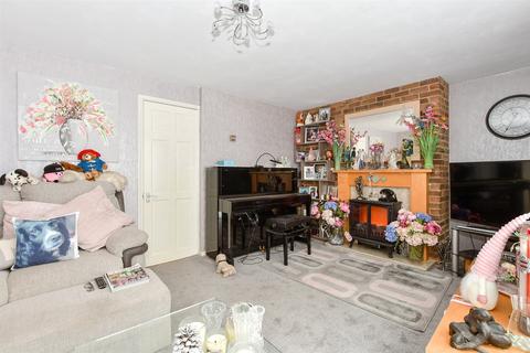 5 Epsom Place, Cranleigh, GU6 7ET