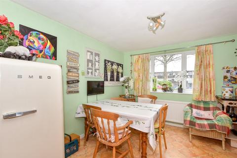 5 Epsom Place, Cranleigh, GU6 7ET