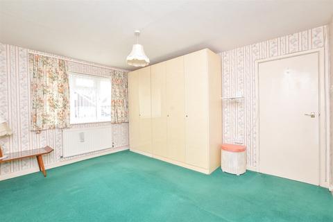 2 bedroom semi-detached bungalow for sale, Charlesworth Drive, Waterlooville, Hampshire