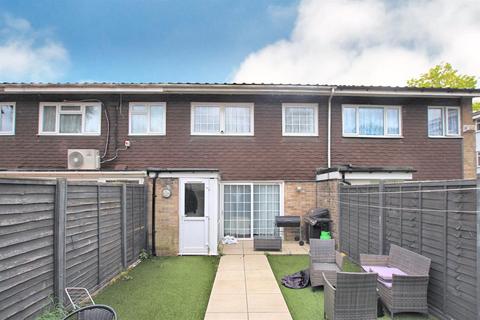 43 Wheatlands, Hounslow, TW5 0SF