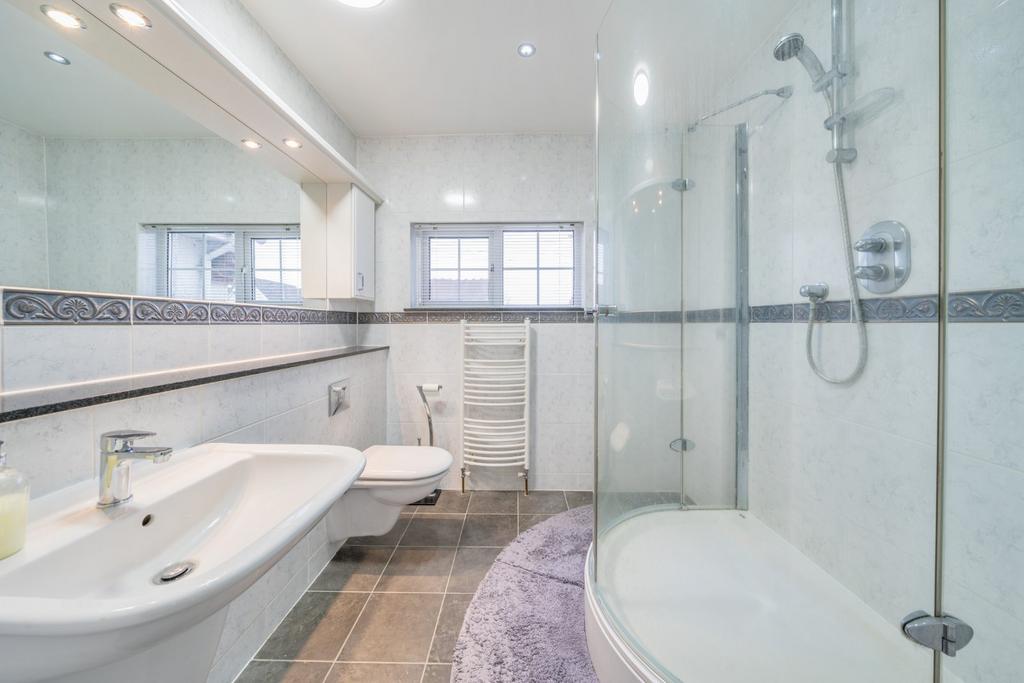 Ensuite