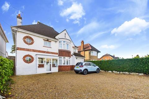 Langley Road, Langley, Berkshire, SL3