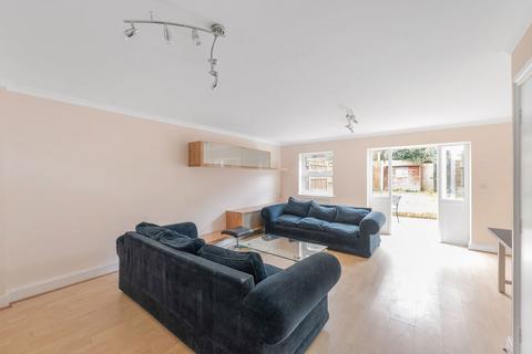 4 bedroom terraced house for sale, China Mews, London SW2