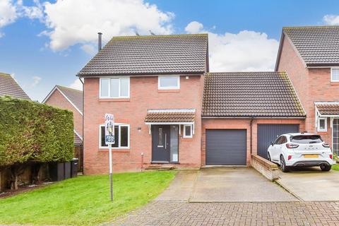 3 bedroom link detached house for sale, Sceptre Way, Whitstable CT5