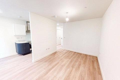 Studio to rent, Laurence Place, Salford M3