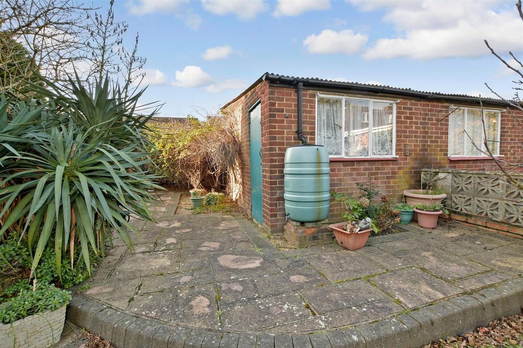 Workshop/Outbuildings