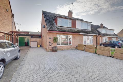 3 bedroom semi-detached house for sale, Nicholson Crescent, Benfleet, SS7