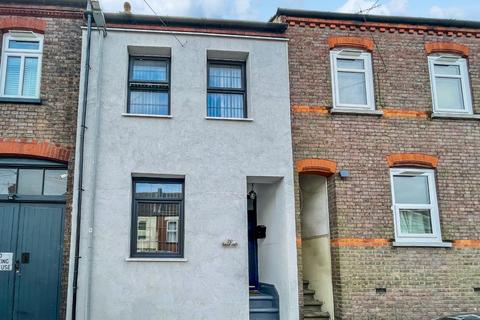 3 bedroom terraced house for sale, Harcourt Street, Luton, Bedfordshire, LU1 3QL