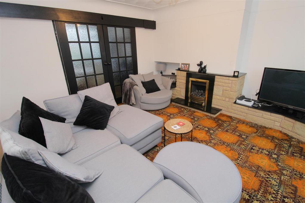 Lounge2.JPG