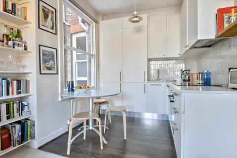 1 bedroom flat for sale, Lissenden Gardens, Parliament Hill, London NW5