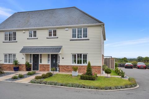 3 bedroom semi-detached house for sale, Halden Close, Ashford TN26