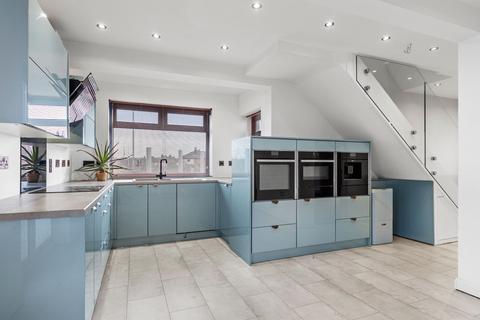 633 York Road, Leeds, LS9 6NW