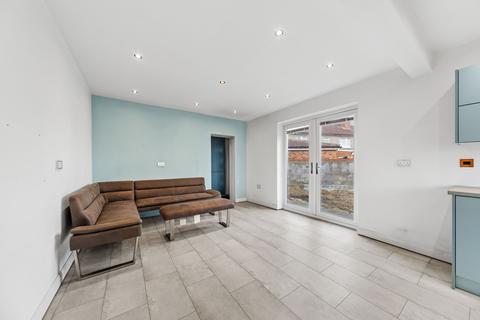 633 York Road, Leeds, LS9 6NW