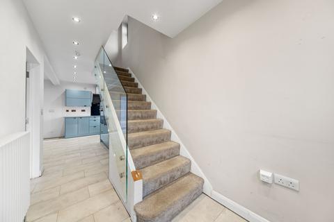 633 York Road, Leeds, LS9 6NW
