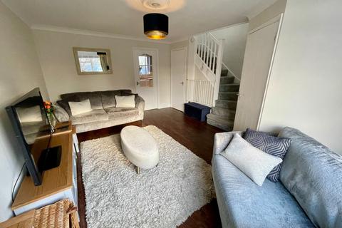 20 Farmbrook, Luton, LU2 7SQ