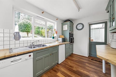 3 bedroom detached house for sale, Whyteleafe Hill, Whyteleafe CR3