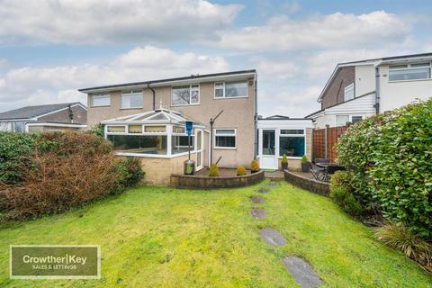 3 bedroom semi-detached house for sale, Dovedale Crescent, Buxton