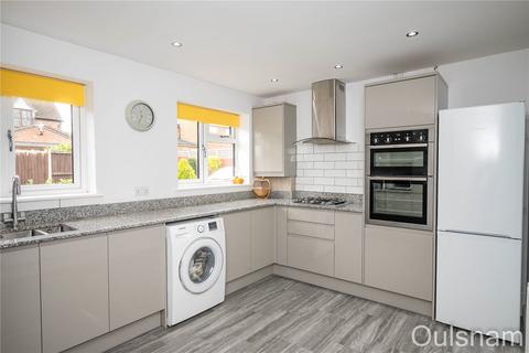 2 The Tryst, Bromsgrove, B61 0HD