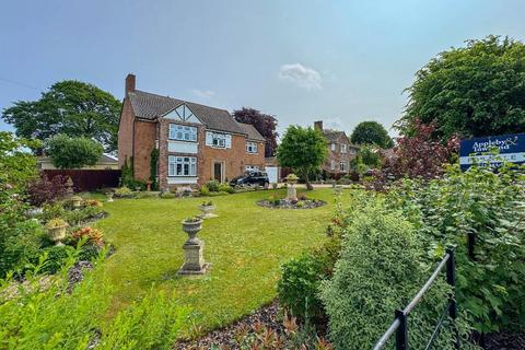 4 bedroom detached house for sale, Victoria Road, Trowbridge, Wiltshire, BA14 7LD